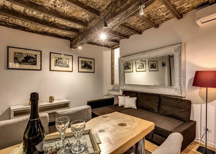 Farnese House In Rome